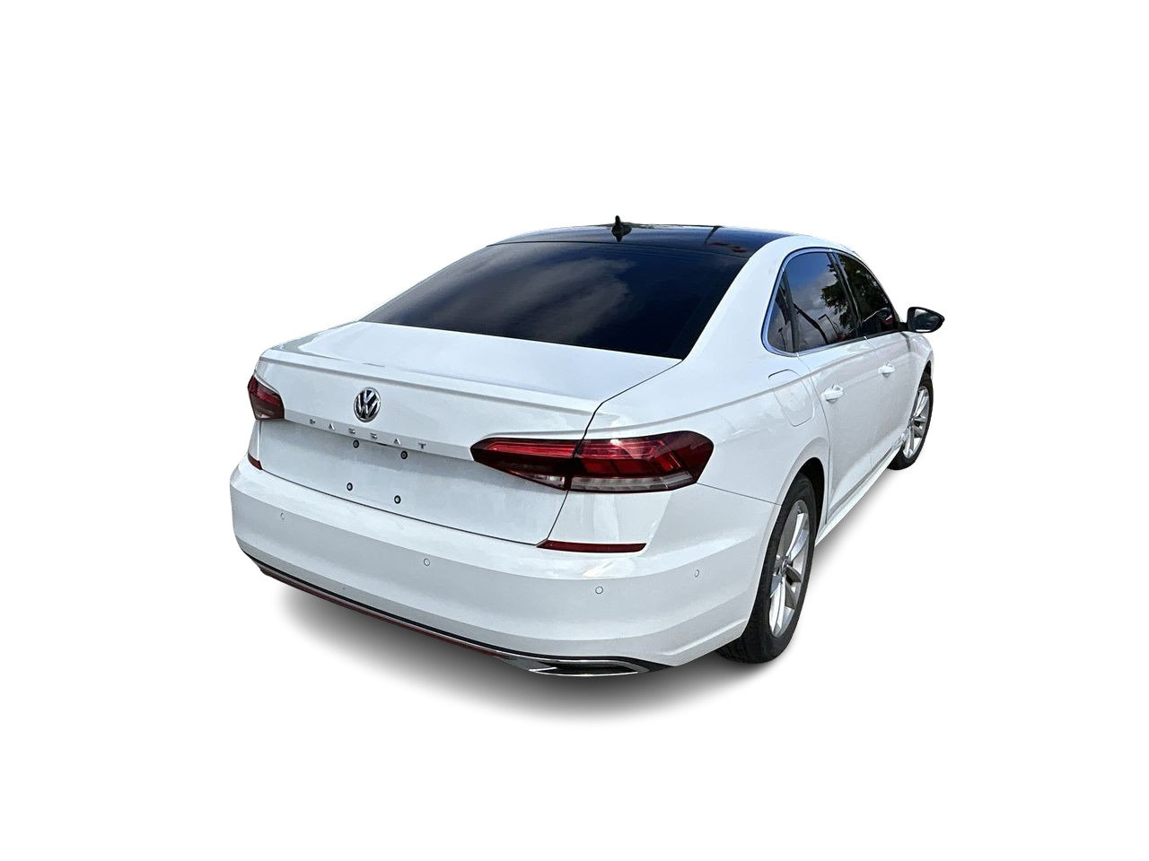 Certified Used 2020 Pure White Volkswagen Highline image 10