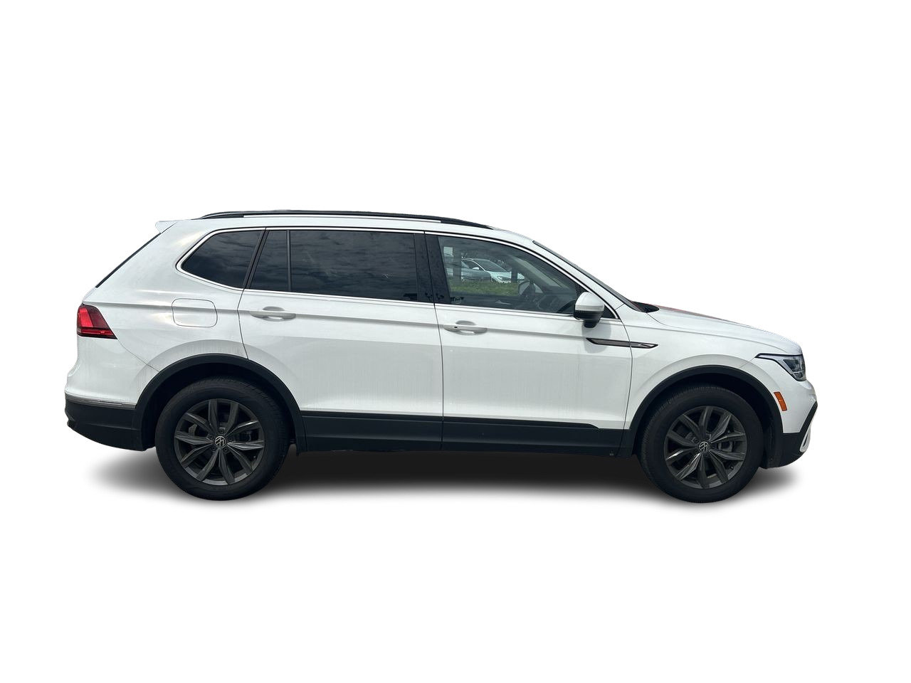 Certified Used 2022 Pure White Volkswagen Comfortline image 12