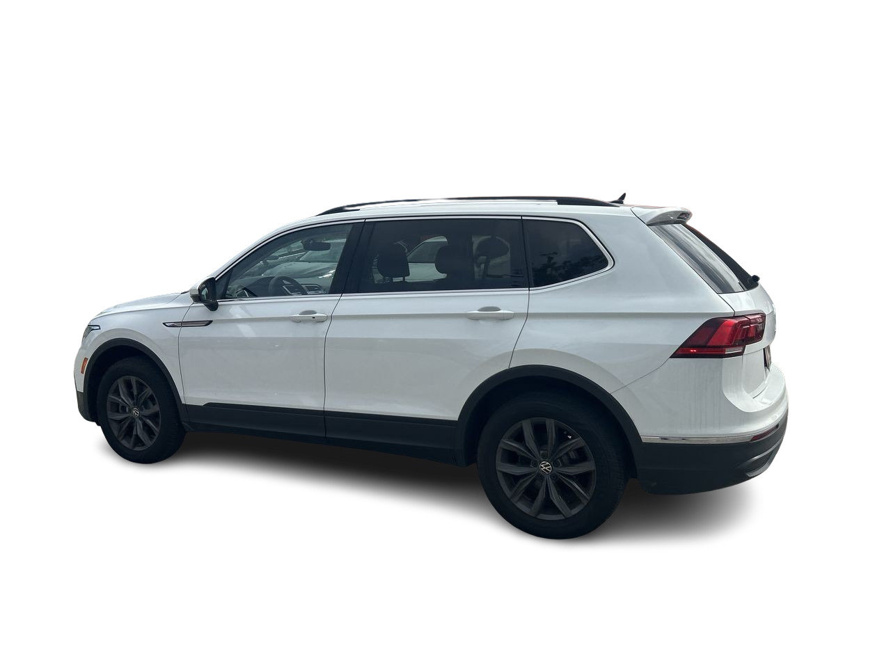Certified Used 2022 Pure White Volkswagen Comfortline image 5