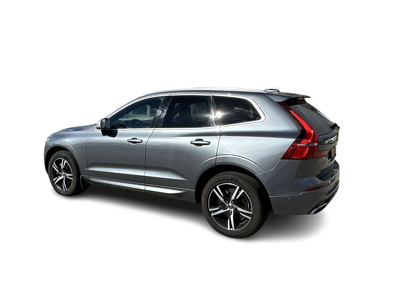 Used 2019 Osmium Grey Volvo R-Design image 6