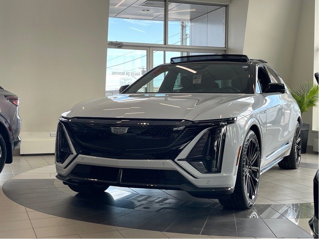 2026 Cadillac LYRIQ-V Premium AWD