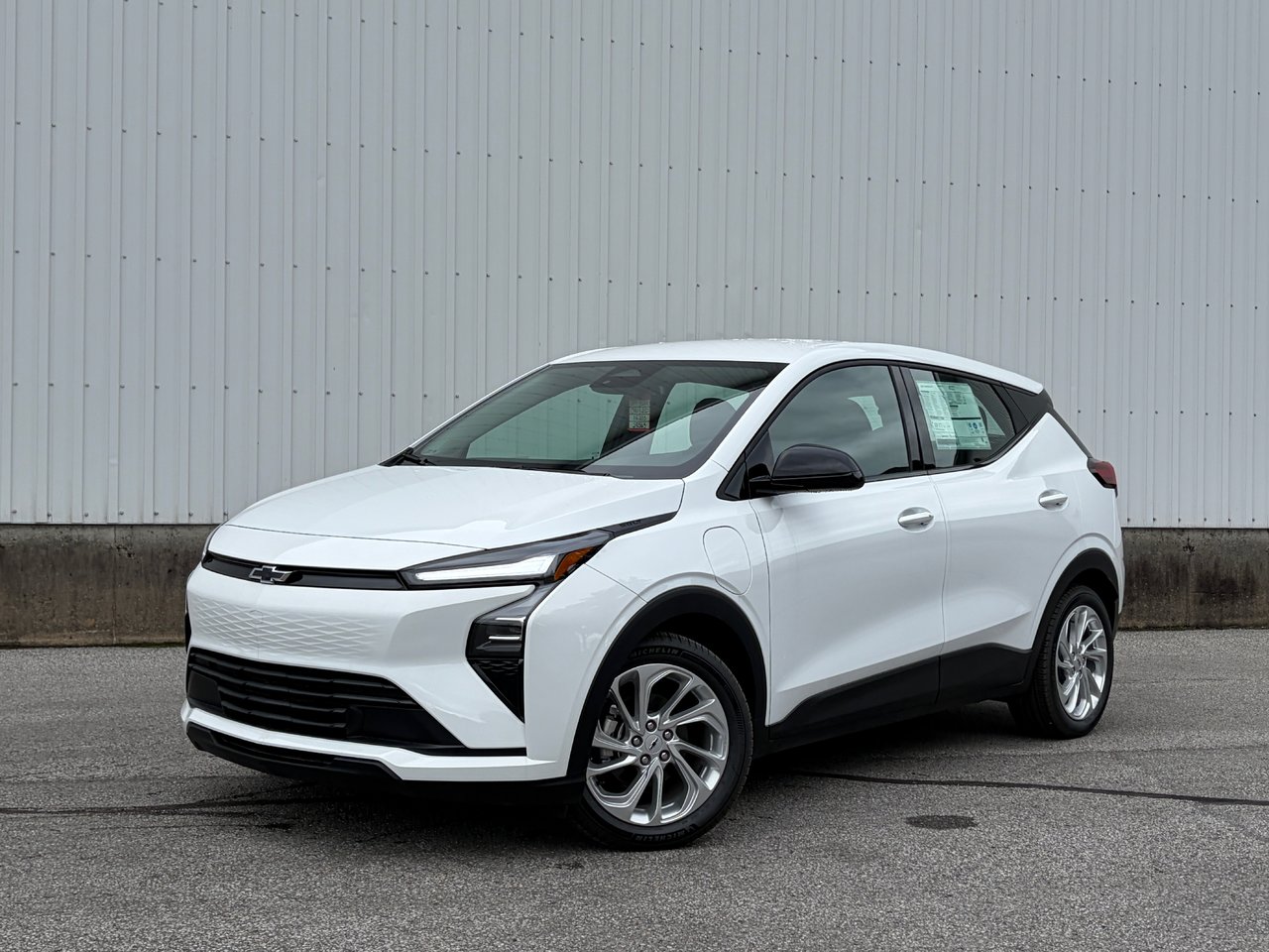 2027 Chevrolet Bolt LT FWD
