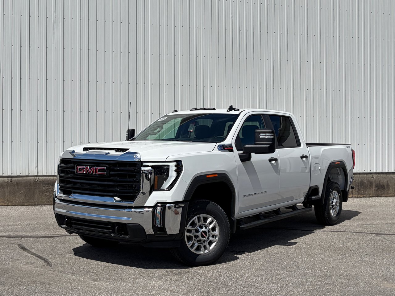 2026 GMC Sierra 2500HD Pro Crew Cab 4WD