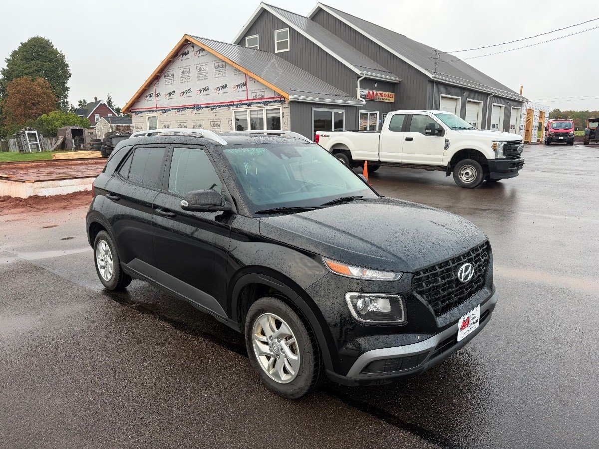 2022 Hyundai Venue SUV / Crossover Automatic