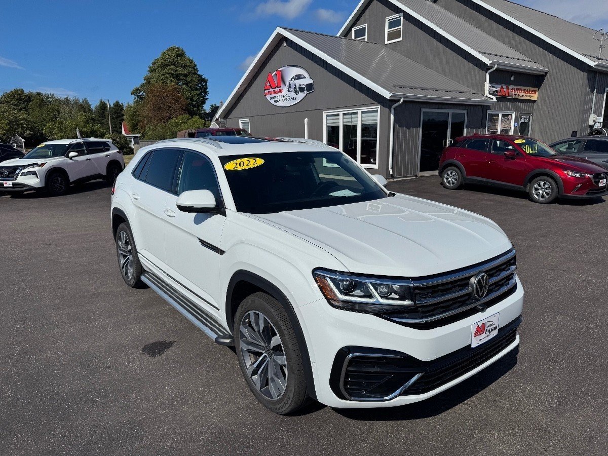  2022 Volkswagen Atlas Cross Sport   Automatic