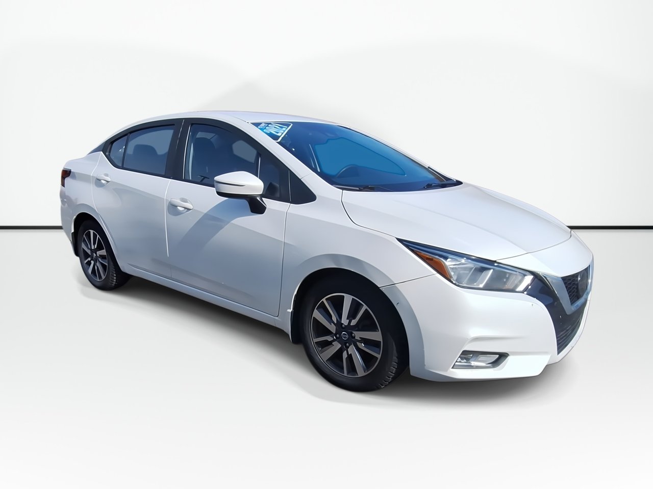 2021 Nissan Versa SV FWD