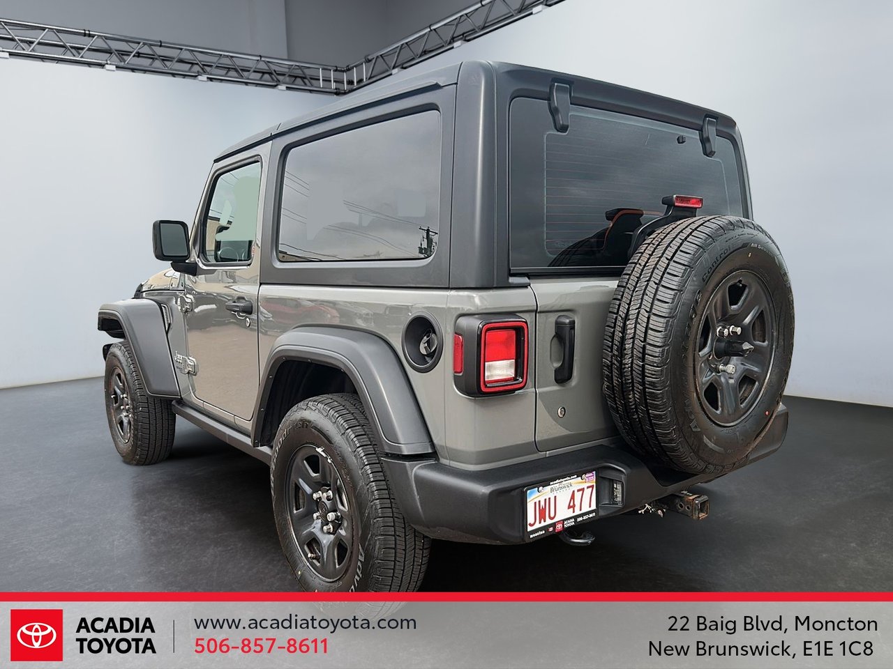 Jeep Wrangler Sport 2020-3