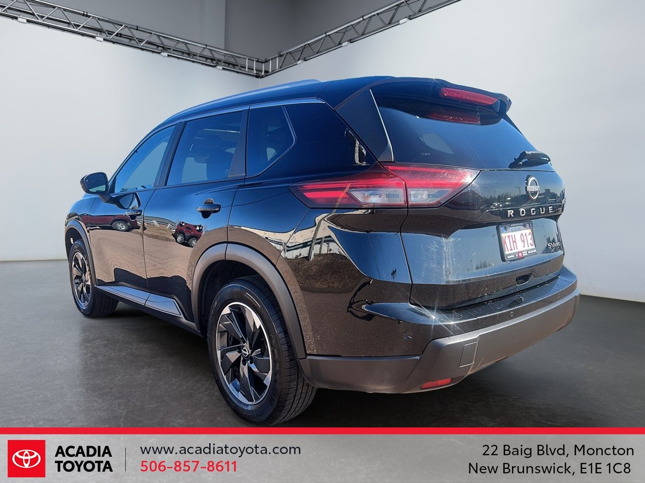 2024 Nissan Rogue SV Moonroof-3