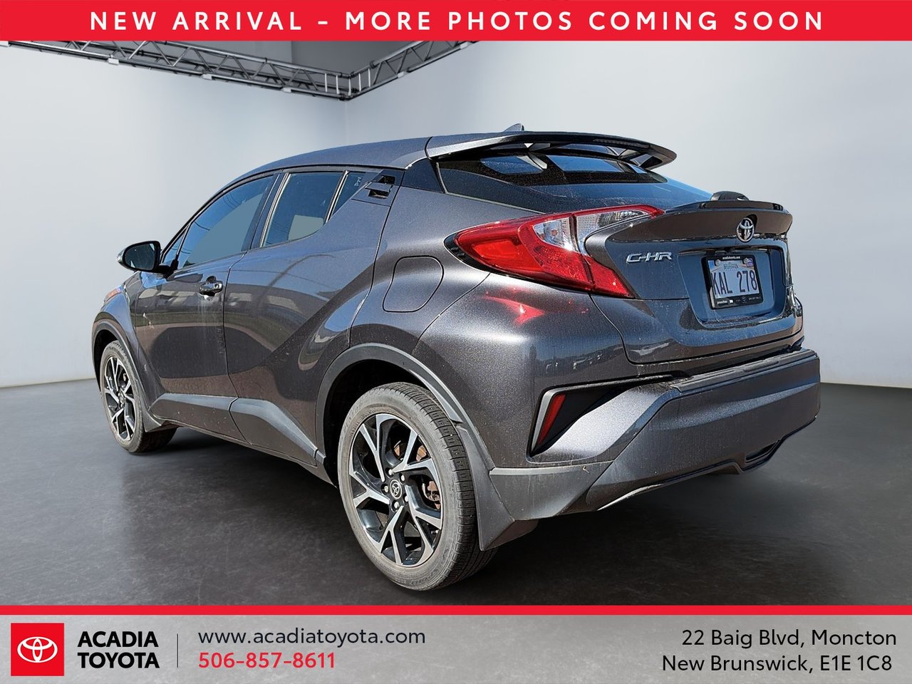 Toyota C-HR XLE Premium 2022-3