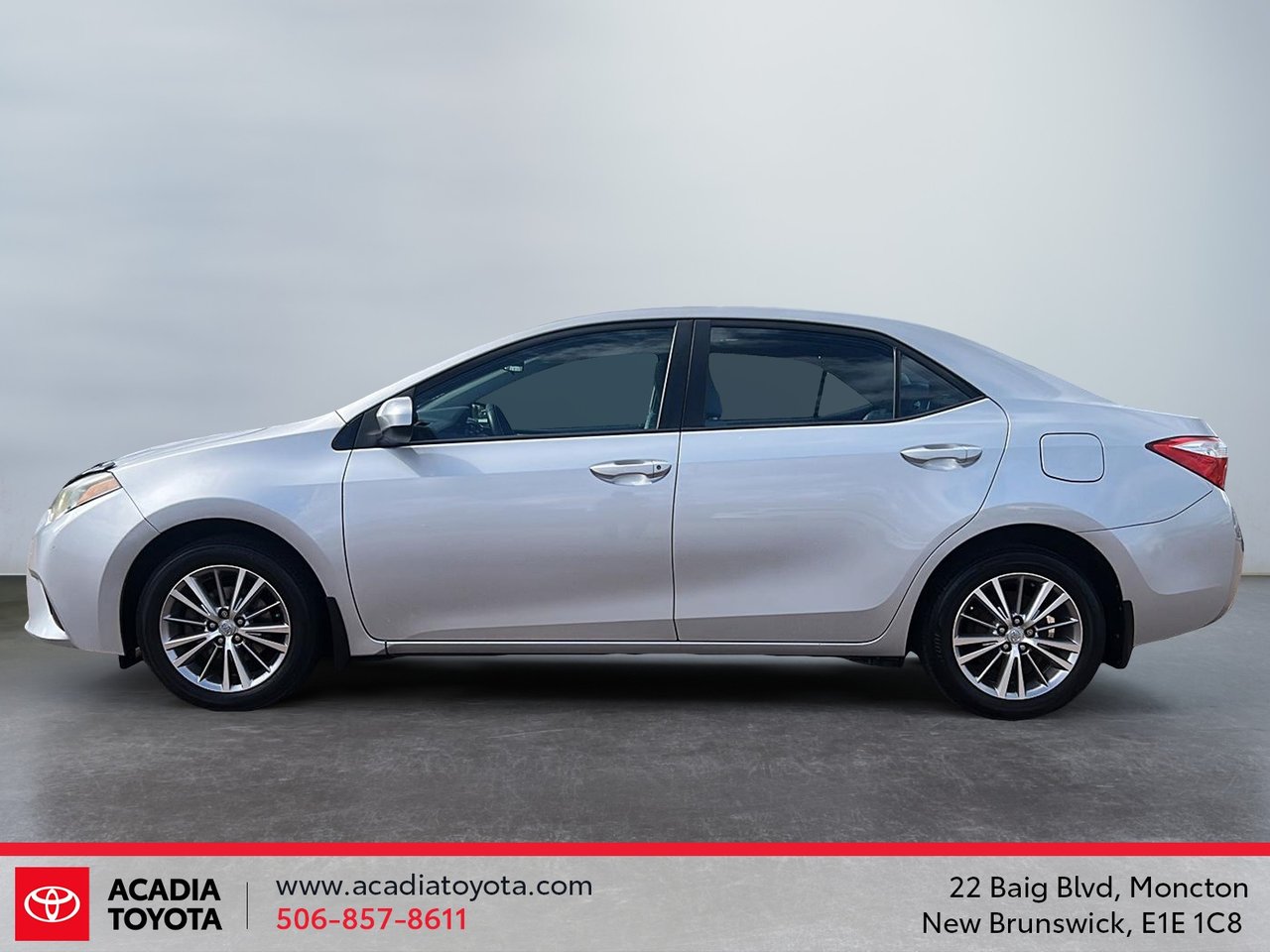 Toyota Corolla  2015-4