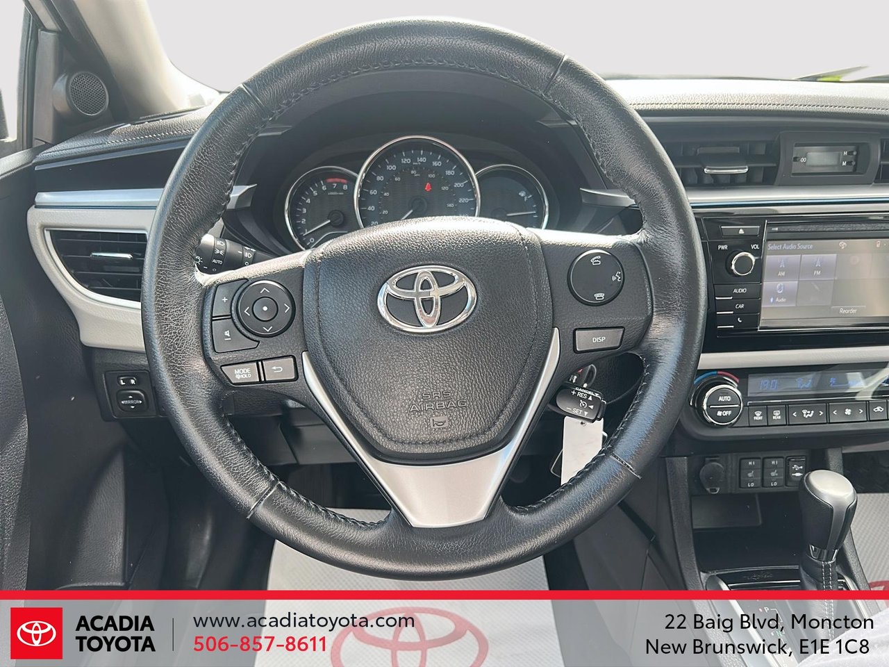 Toyota Corolla  2015-11