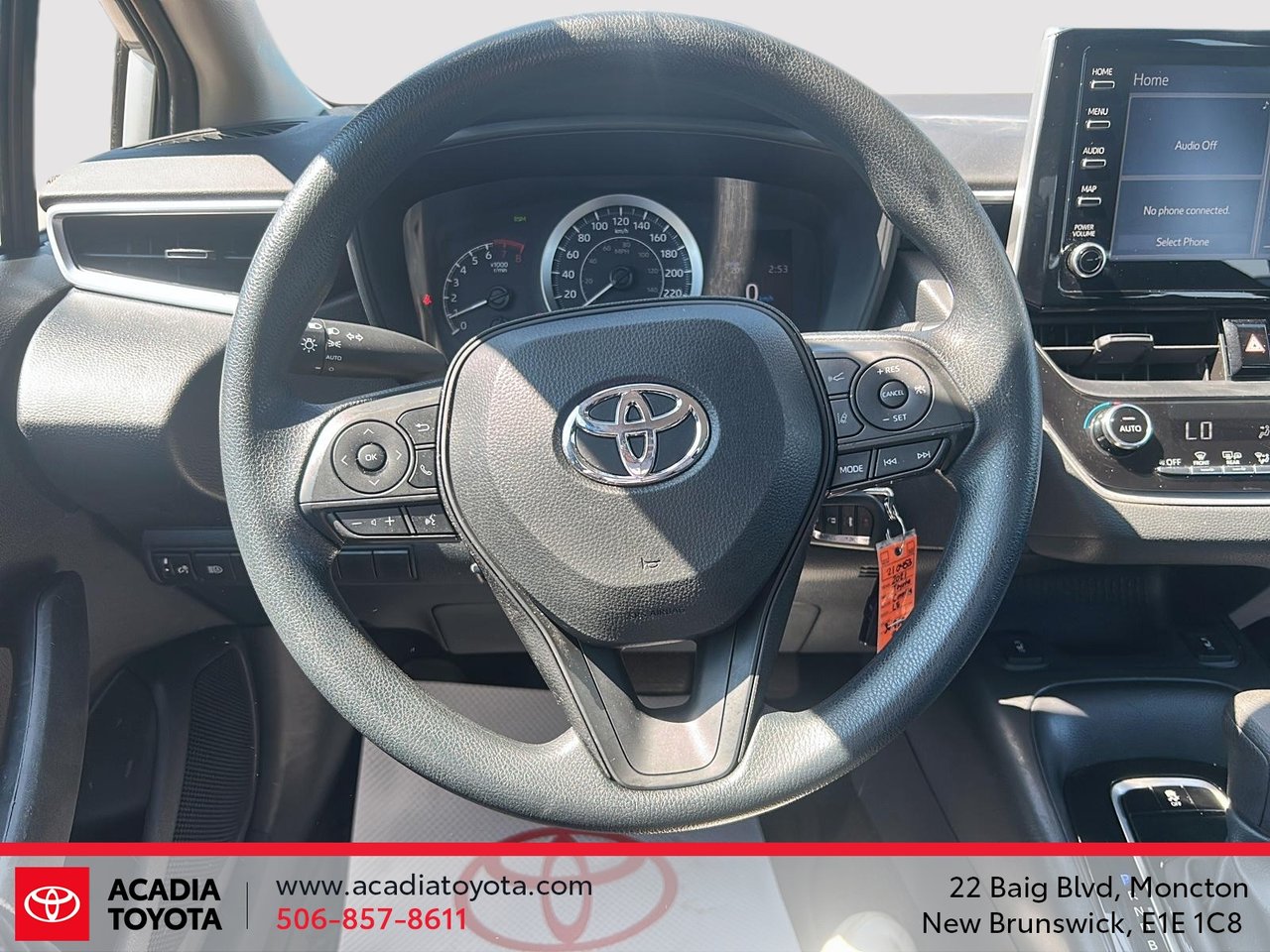 Toyota Corolla LE 2021-11