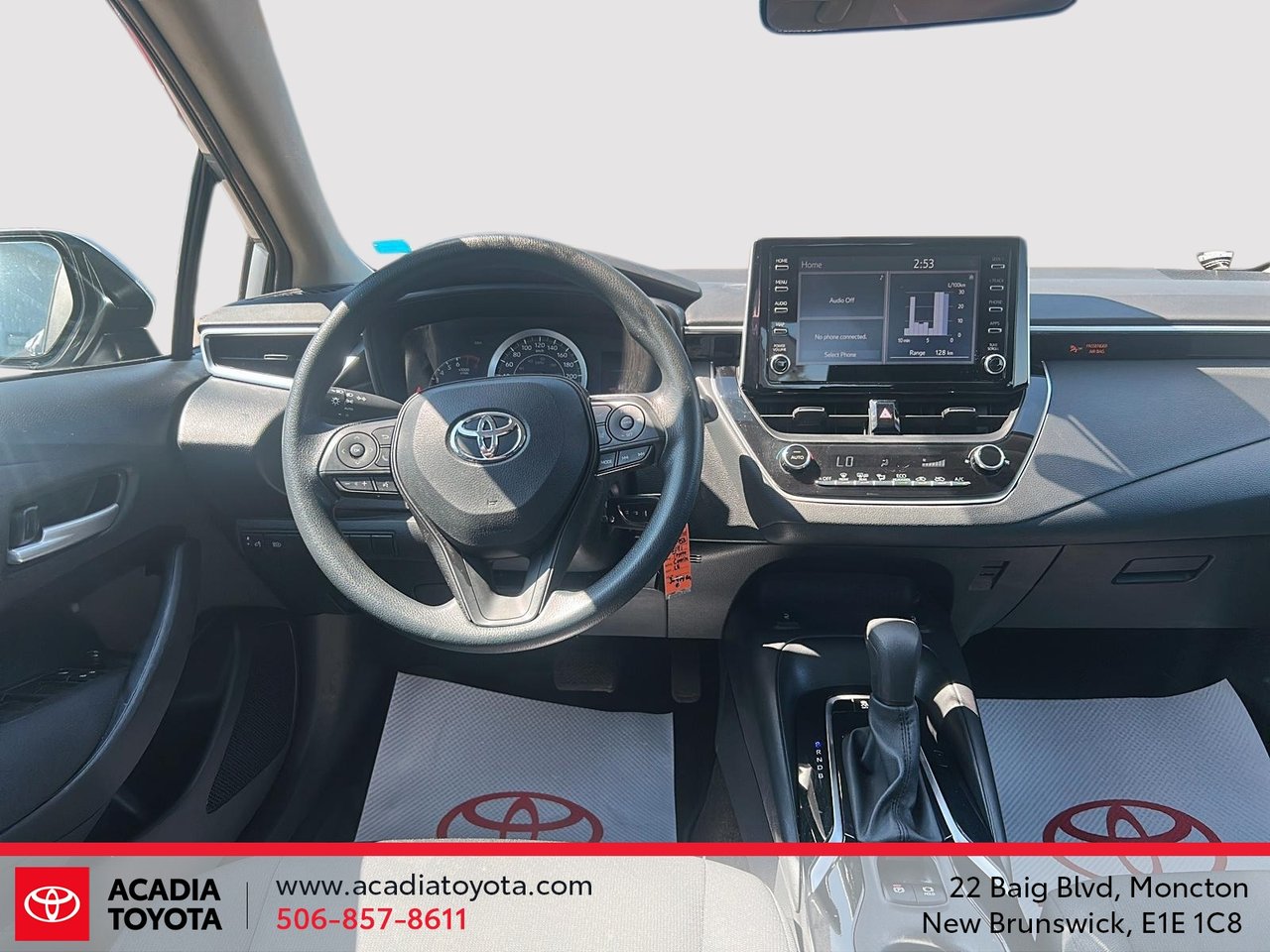 Toyota Corolla LE 2021-9