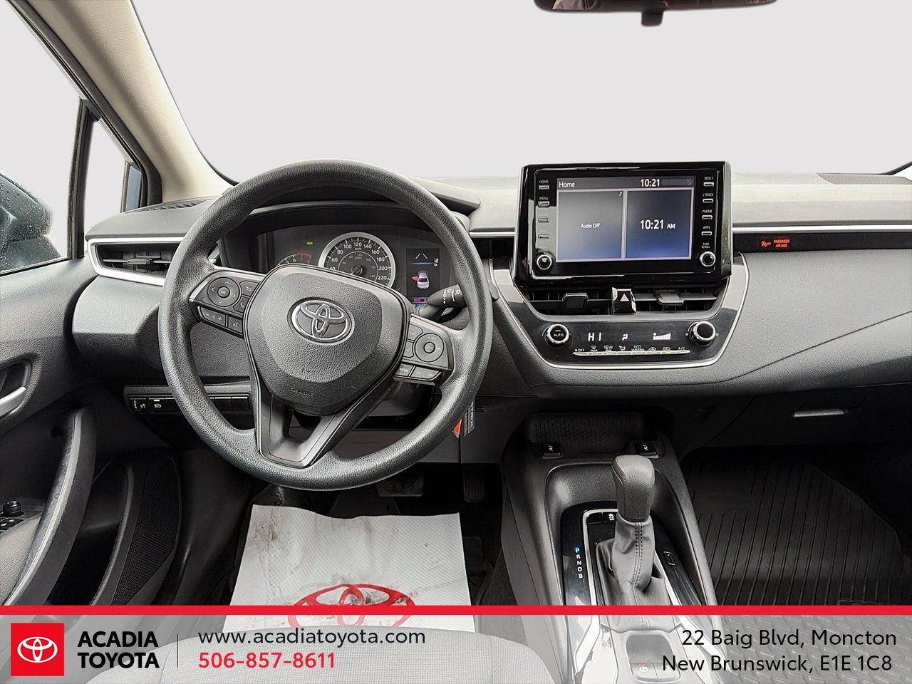Toyota Corolla LE 2021-9