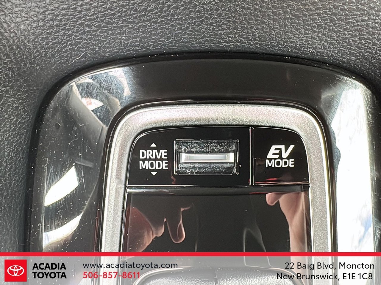 Toyota Corolla Hybrid SE 2025-16