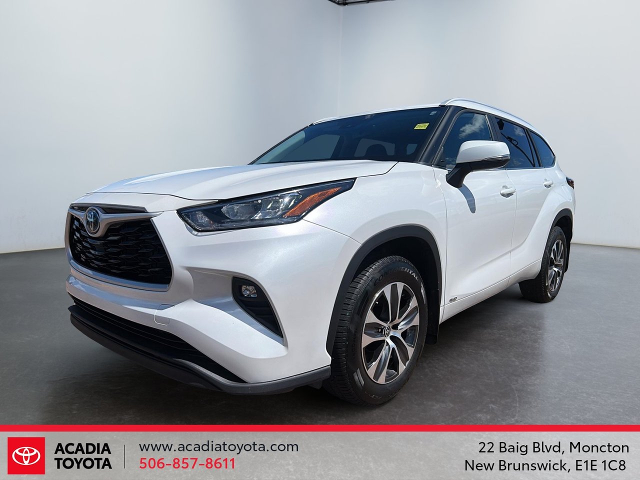 2023 Toyota Highlander Hybrid XLE-0