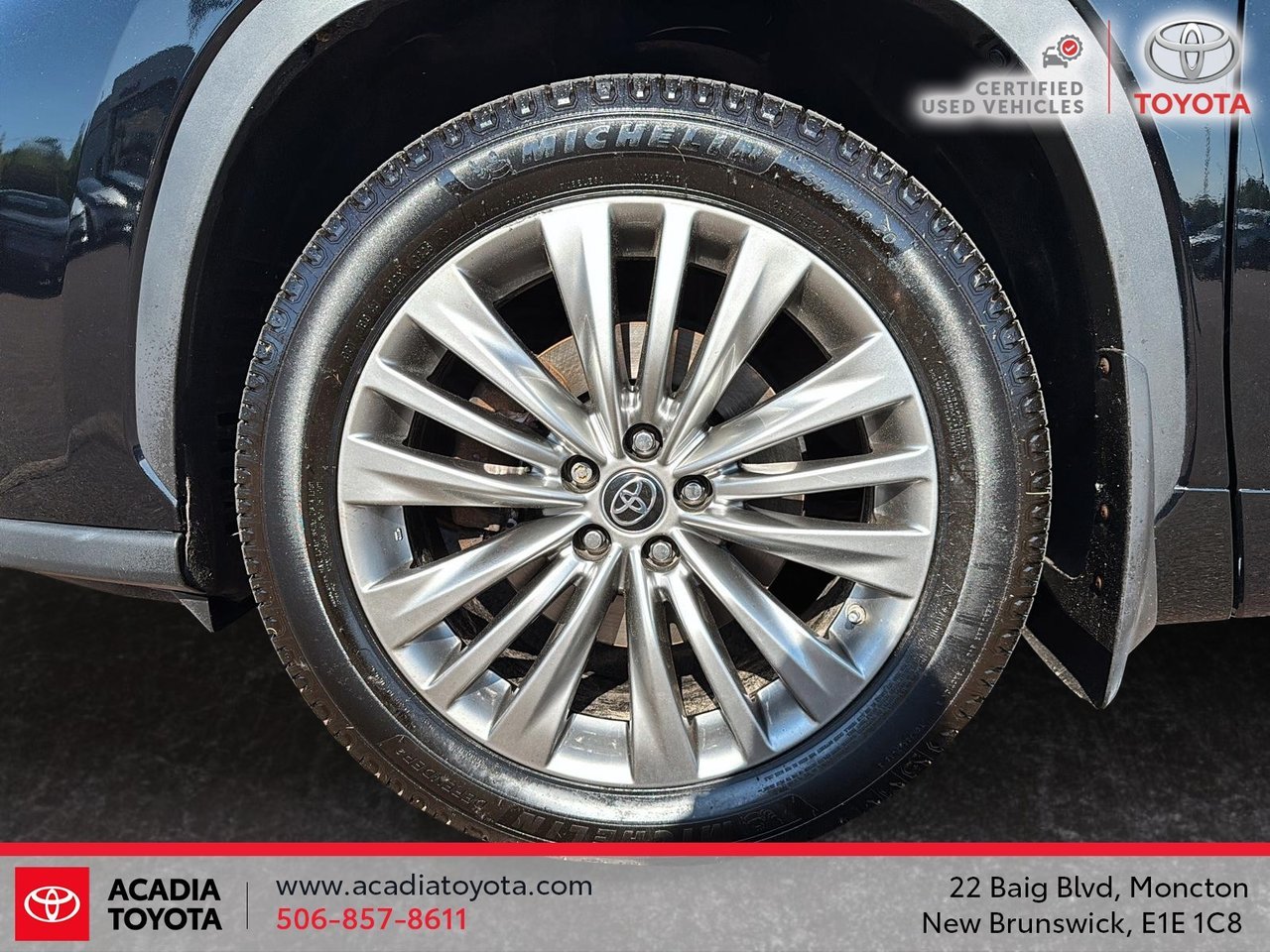 Toyota Highlander Limited 2023-7