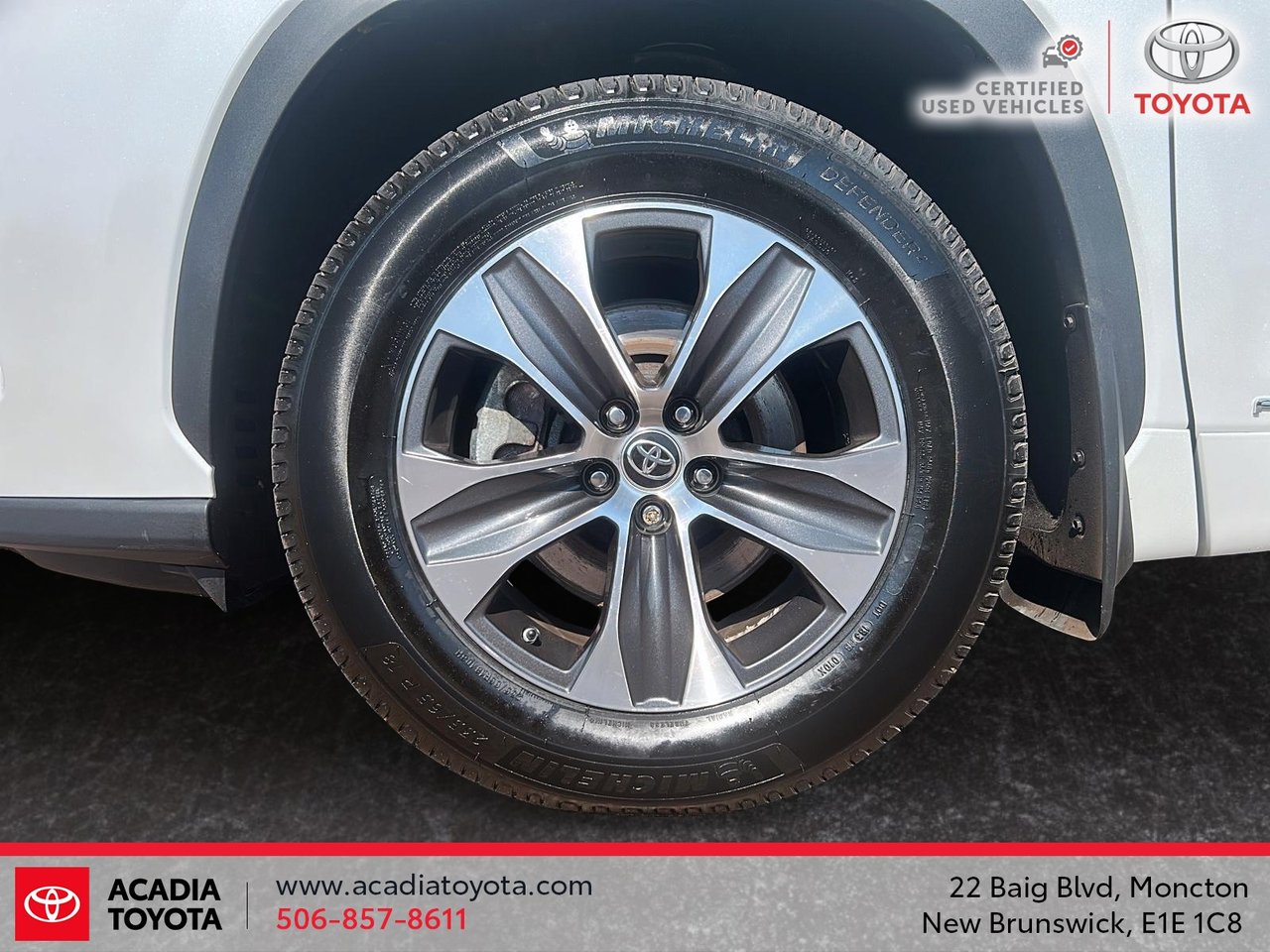 2024 Toyota Highlander Hybrid XLE-6