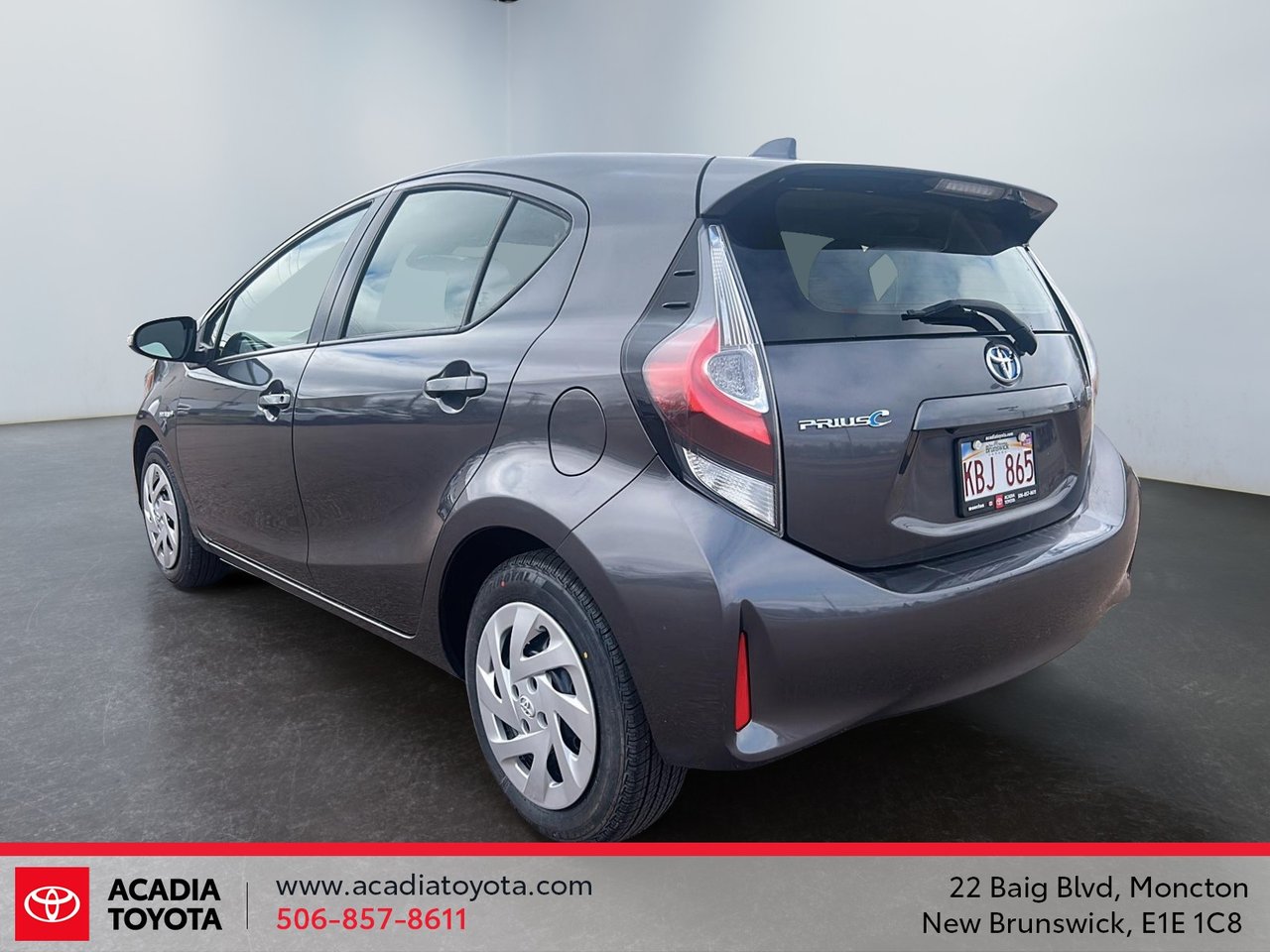 2019 Toyota Prius c-3