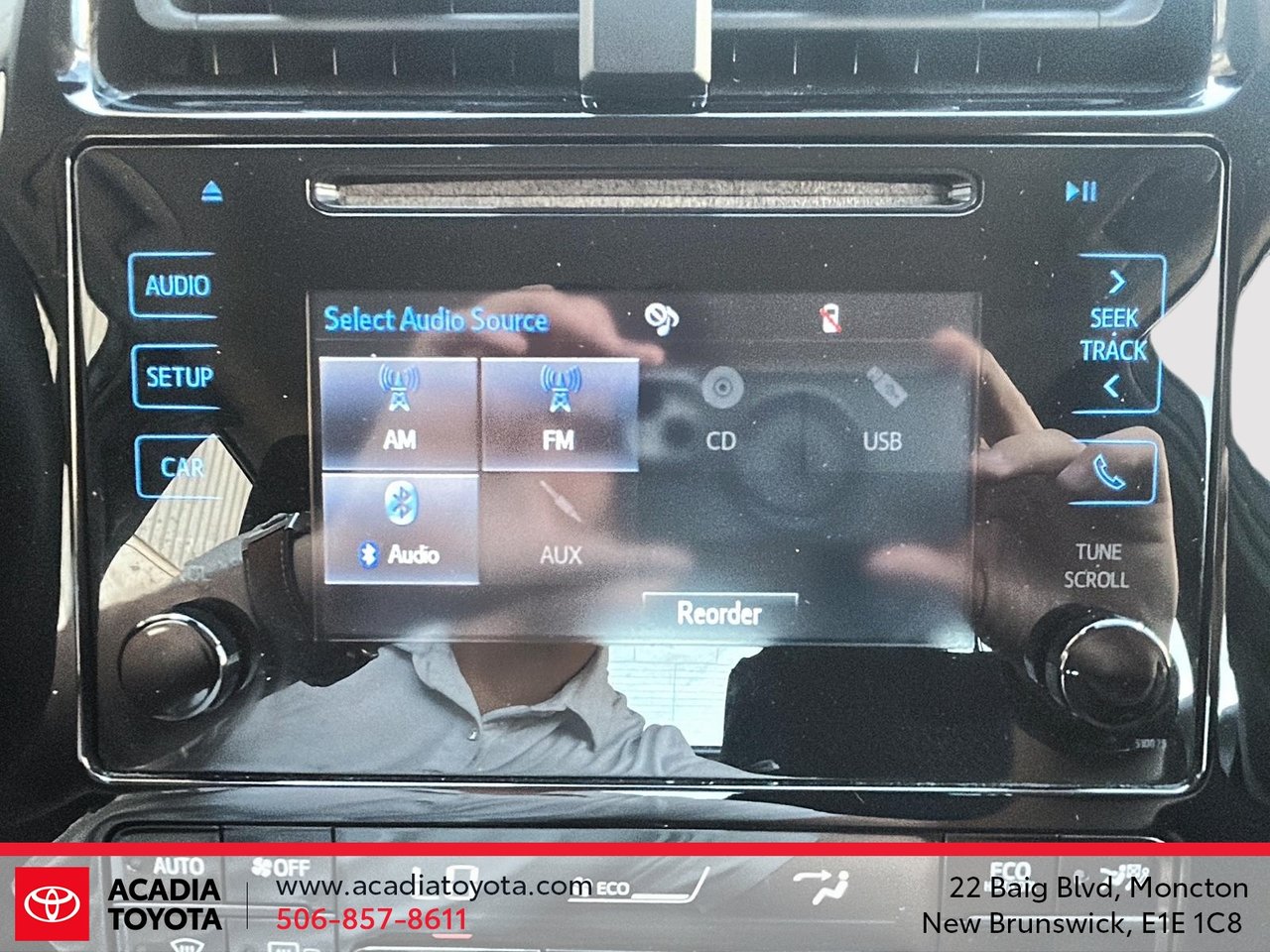 2017 Toyota Prius-18