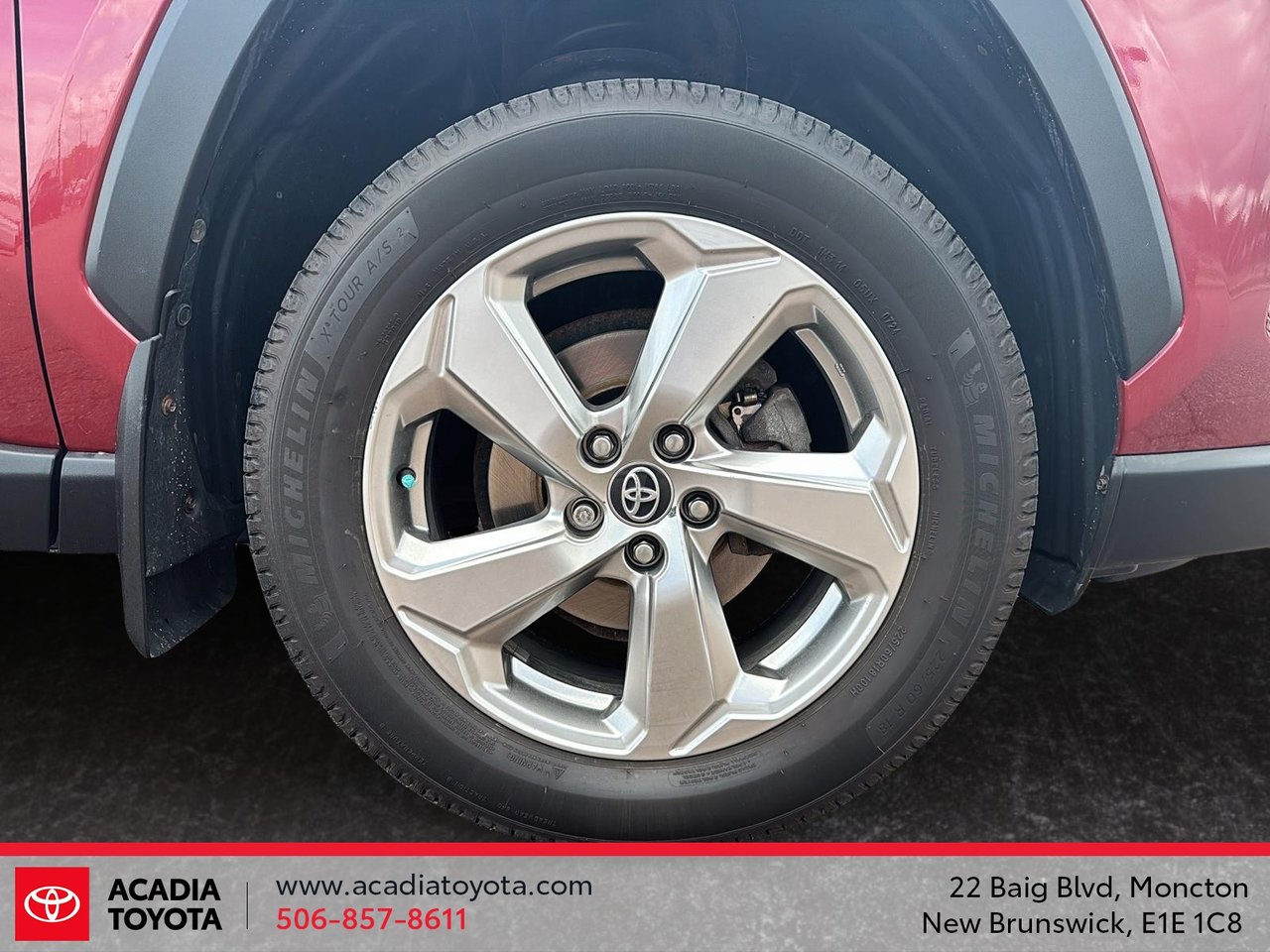 Toyota RAV4 Hybrid Limited 2019-6