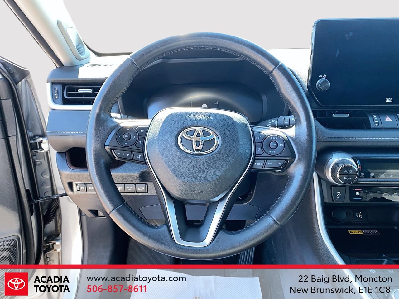2024 Toyota RAV4 Hybrid Limited-11