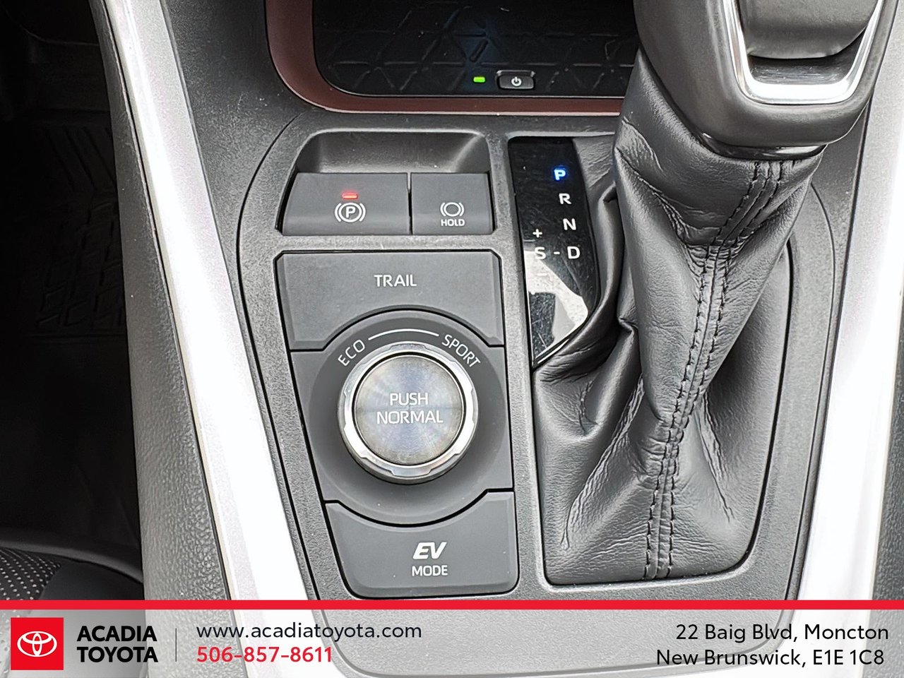 2019 Toyota RAV4 Hybrid Limited-15