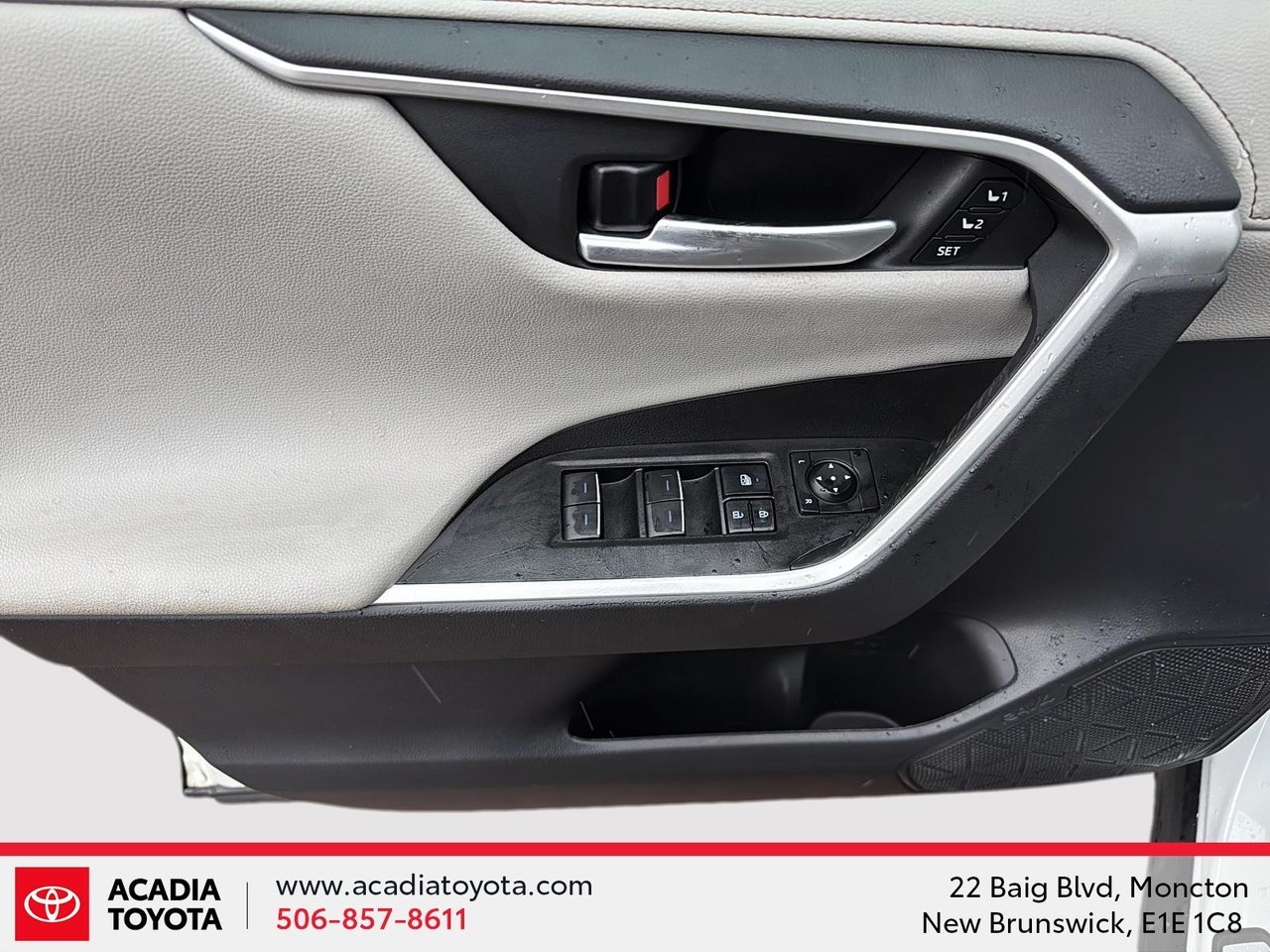 Toyota RAV4 Hybrid Limited 2022-11