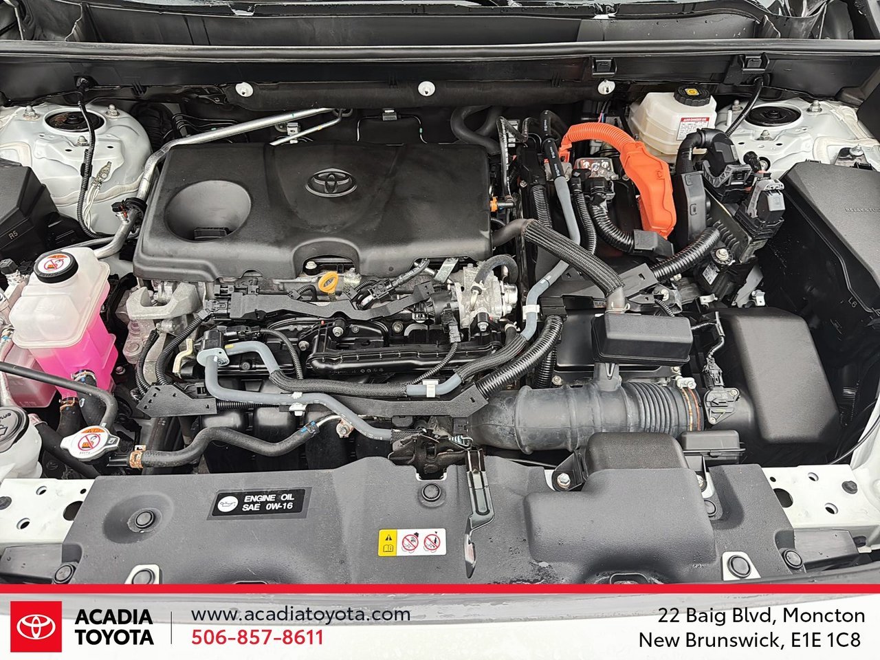 Toyota RAV4 Hybrid Limited 2022-8