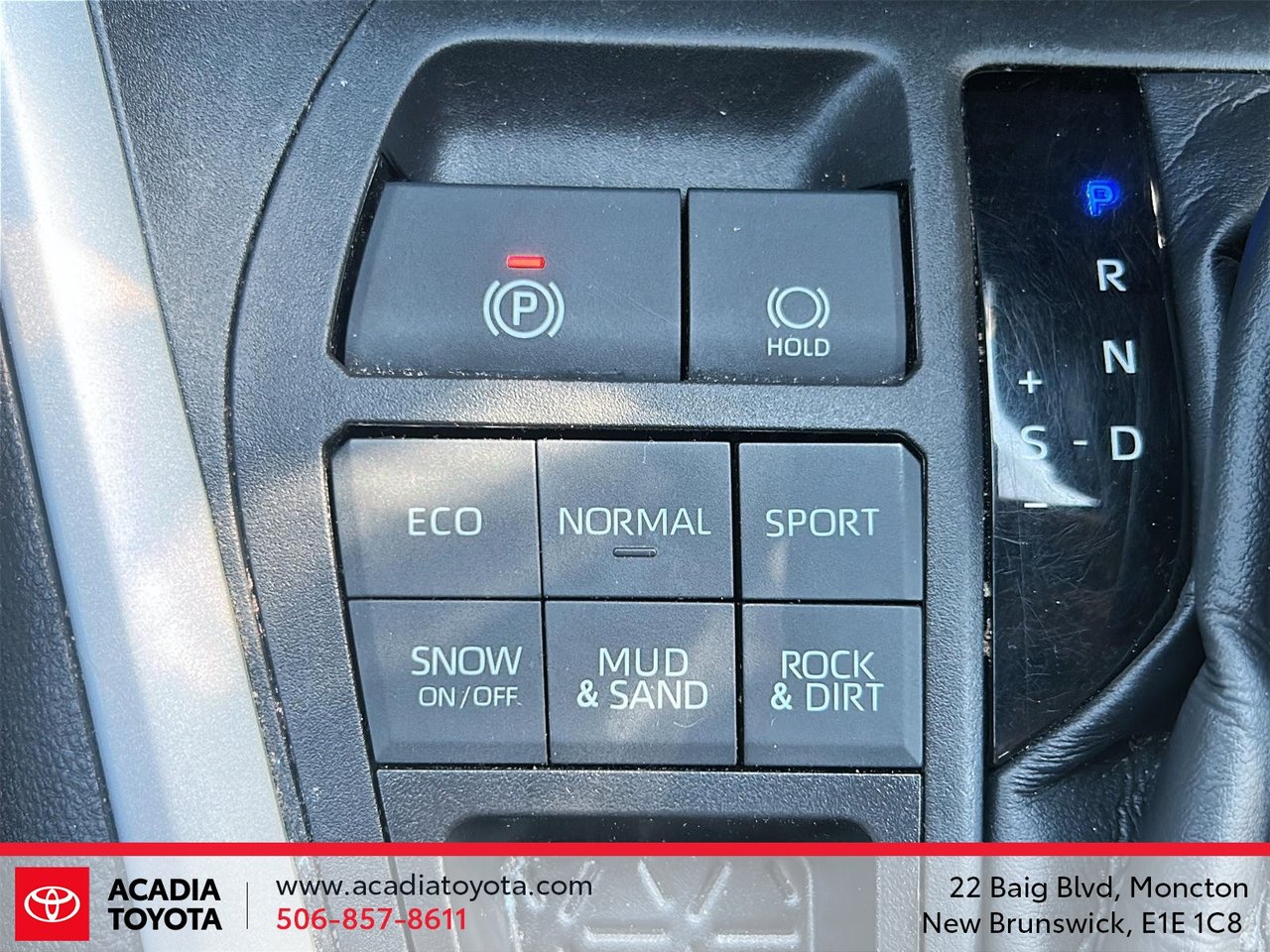 2022 Toyota RAV4 XLE-15