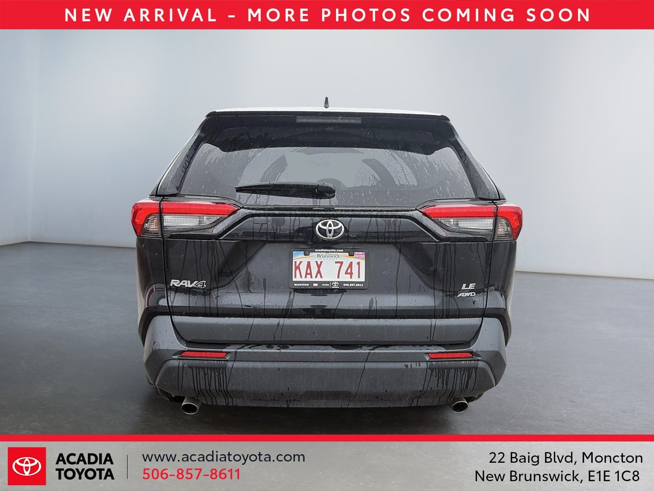 2022 Toyota RAV4 LE-2