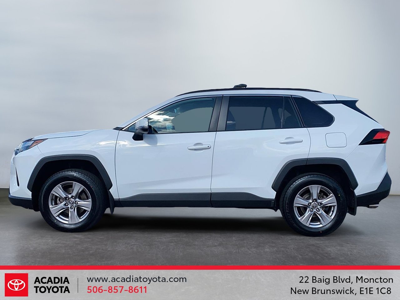 2023 Toyota RAV4 XLE-4