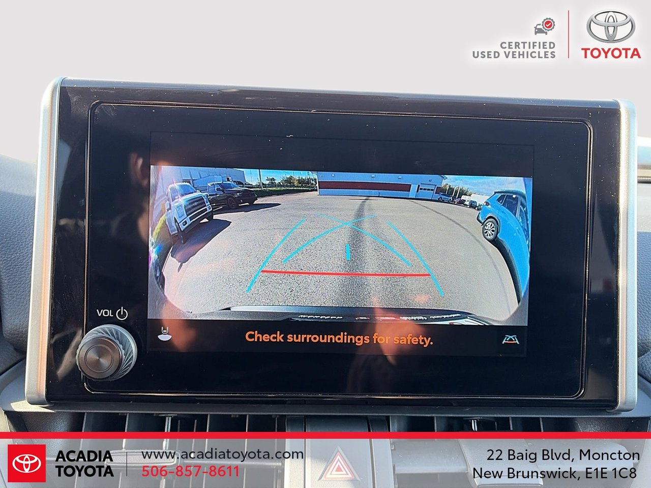 Toyota RAV4 LE 2023-17