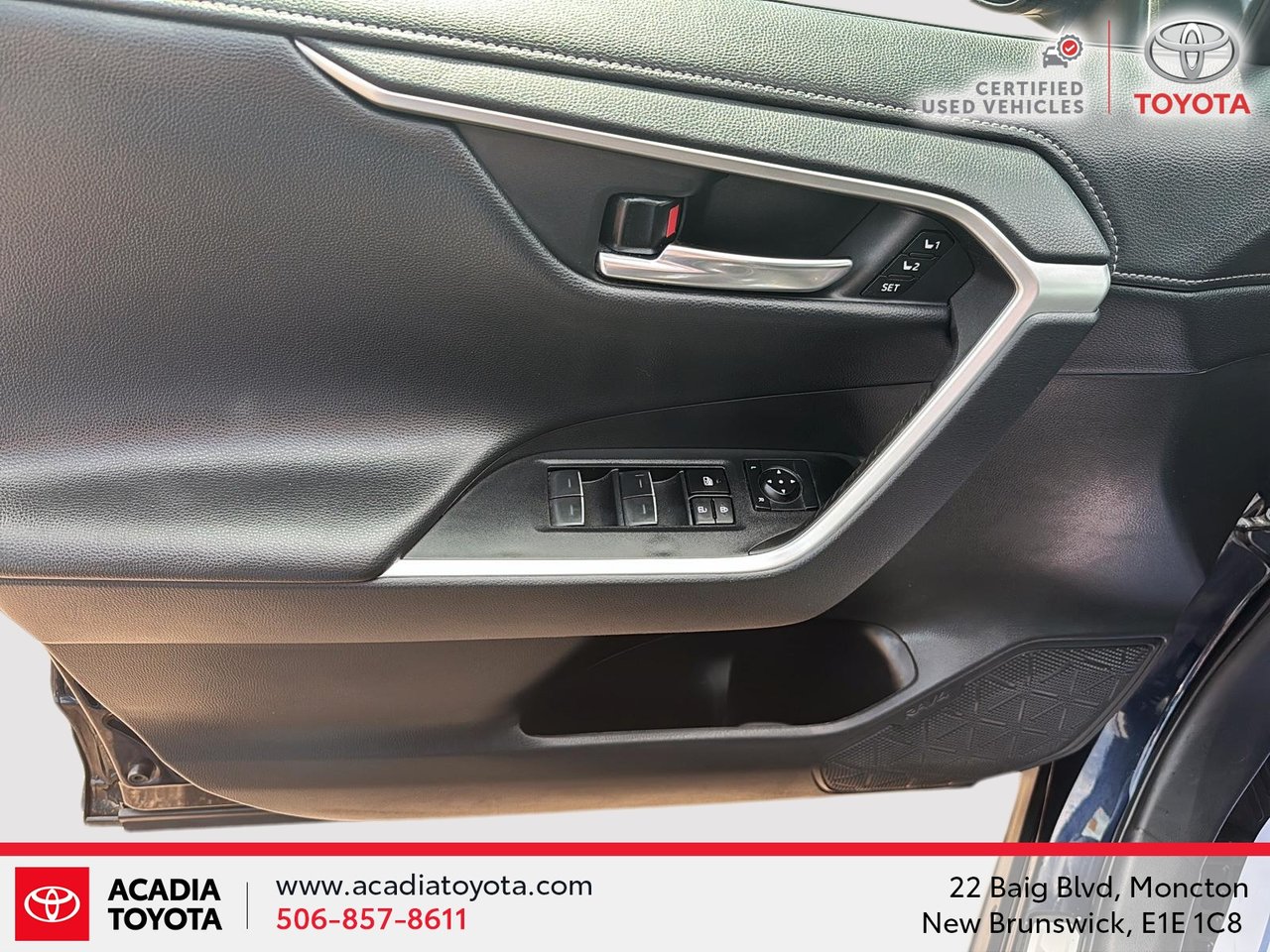Toyota RAV4 Hybrid Limited 2024-10
