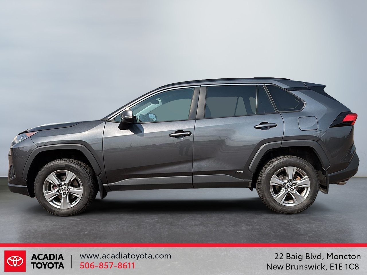 Toyota RAV4 Hybrid LE 2024-5