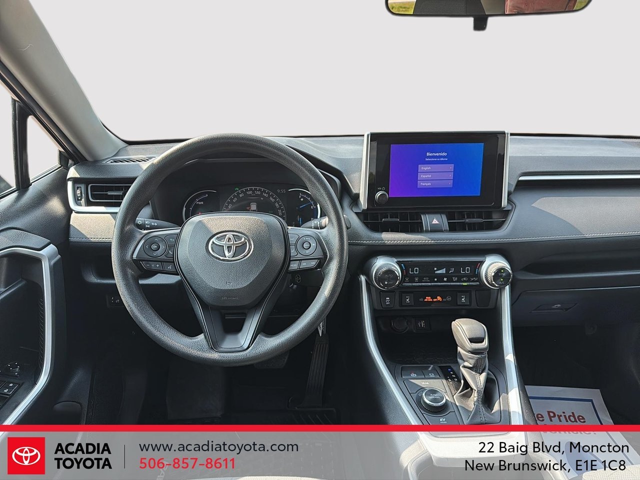 Toyota RAV4 Hybrid LE 2024-10