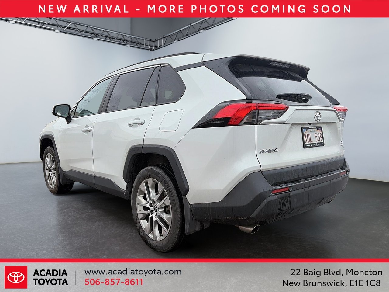 2024 Toyota RAV4 XLE-3