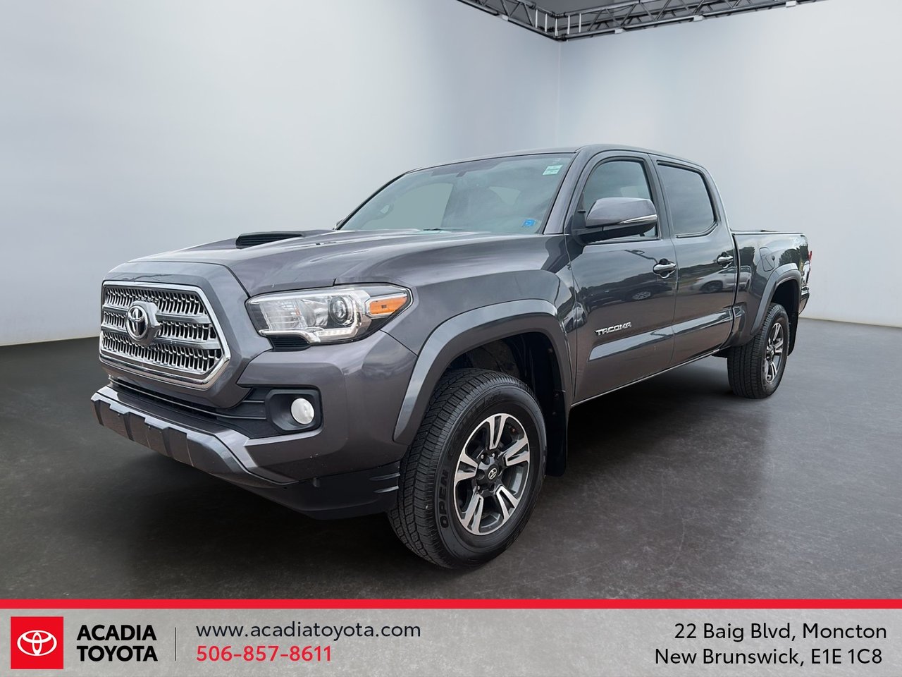 2017 Toyota Tacoma TRD Sport-0