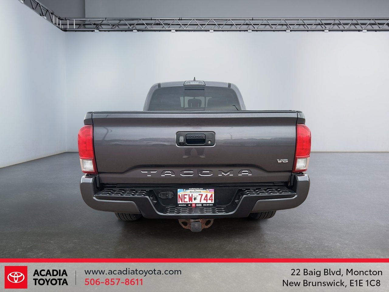 2017 Toyota Tacoma TRD Sport-2