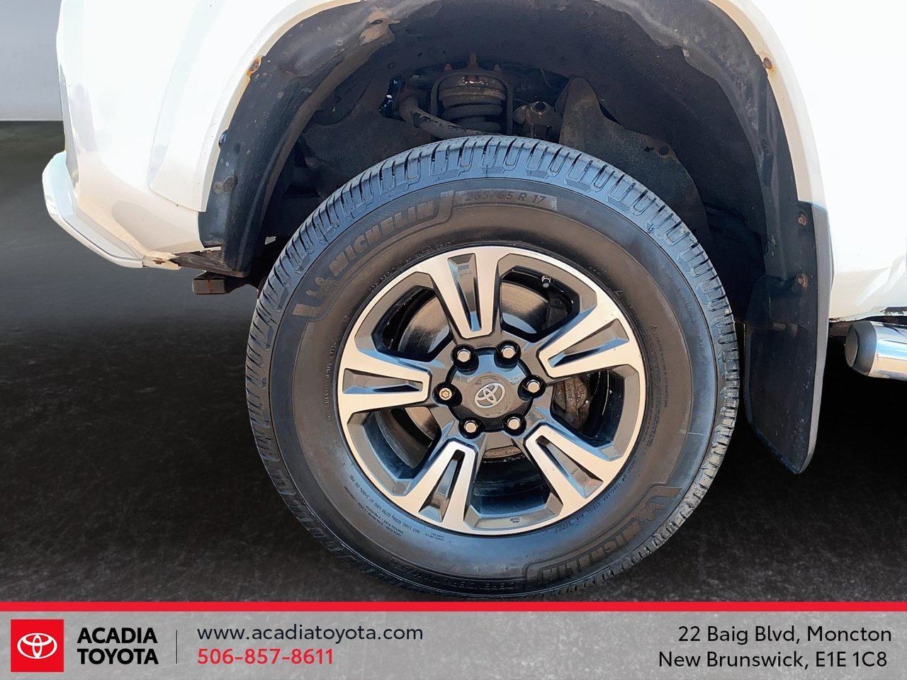 Toyota Tacoma Limited 2017-7