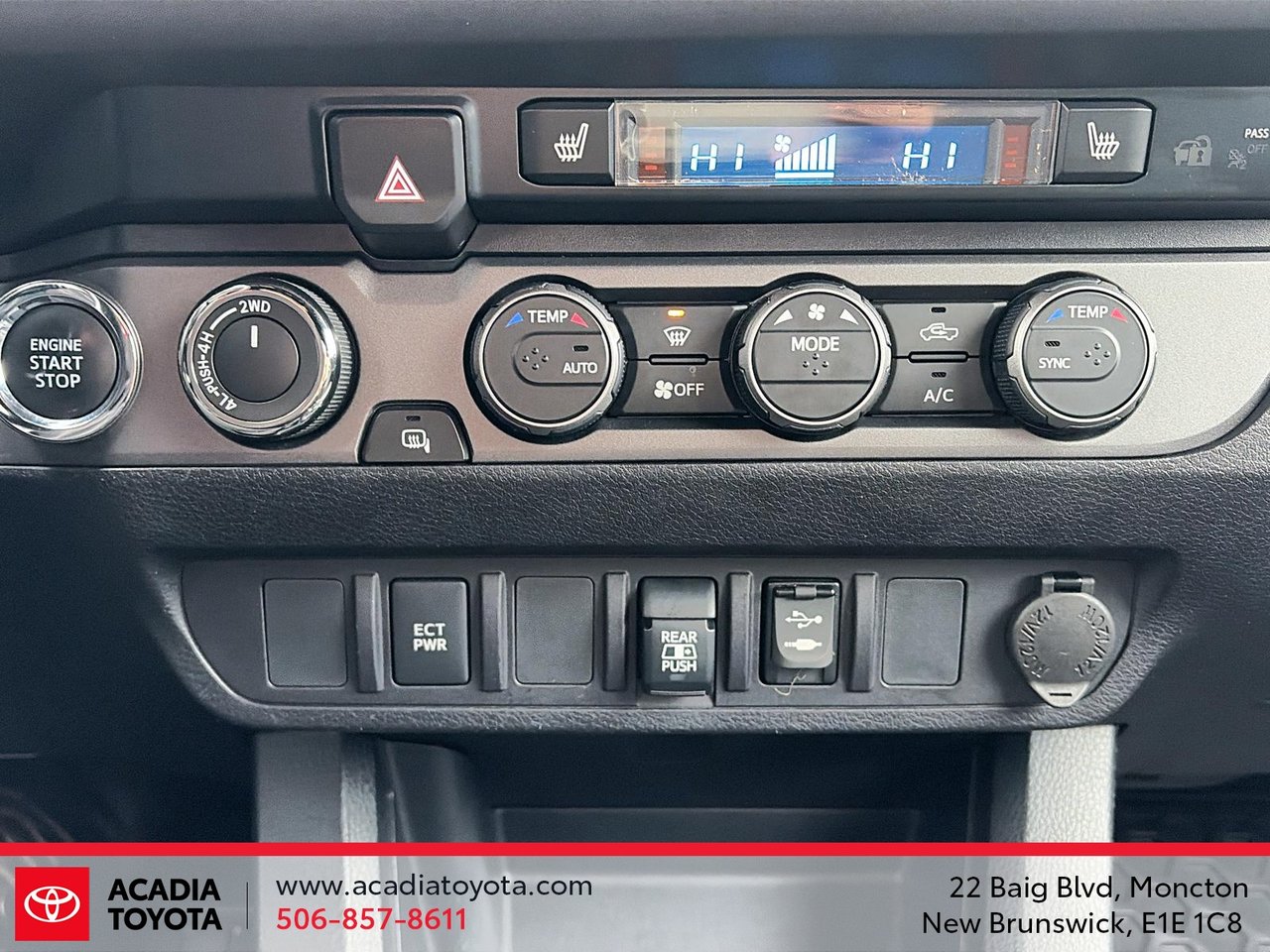 Toyota Tacoma SR5 2019-14