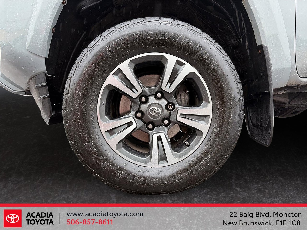 Toyota Tacoma SR5 2019-6