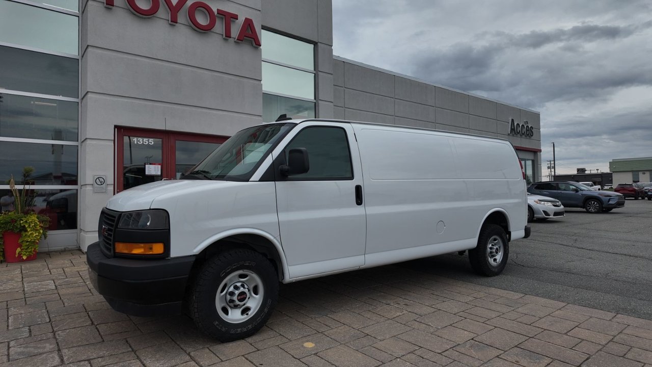 2024 GMC Savana Cargo