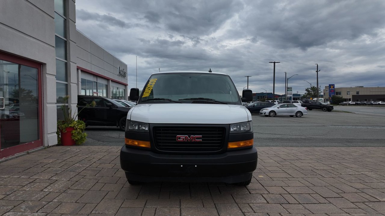 2024 GMC Savana Cargo