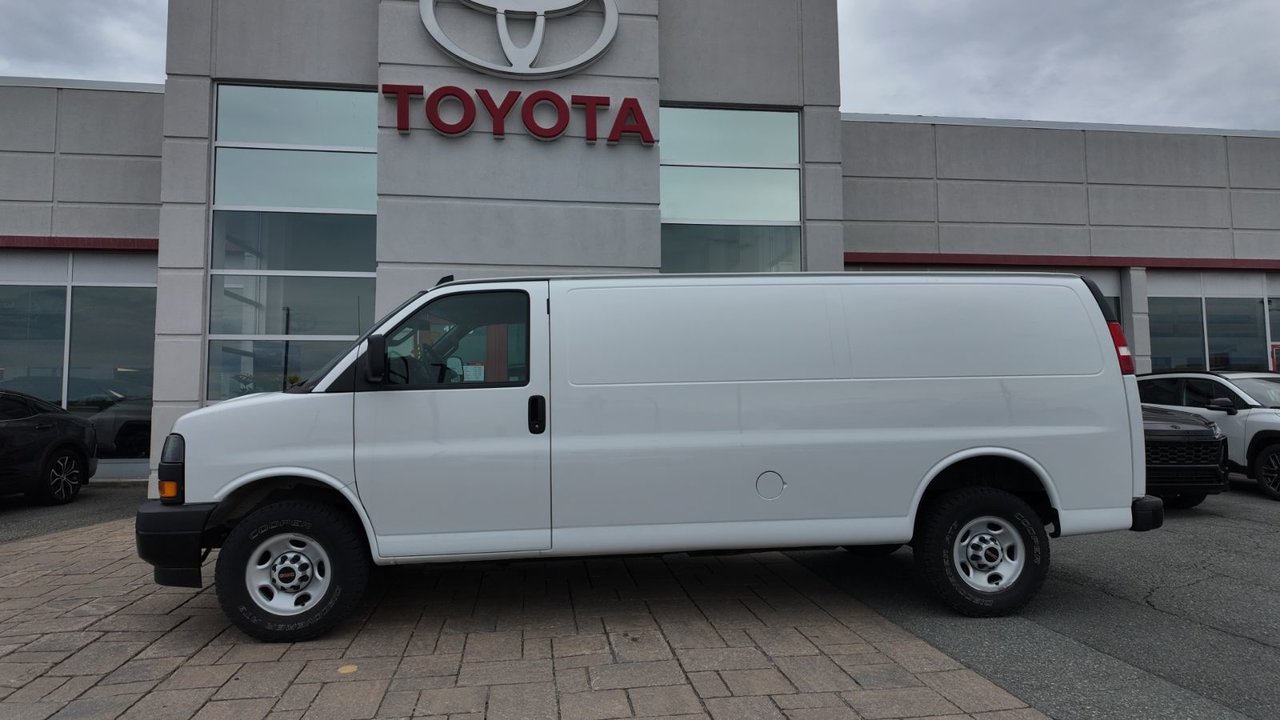 2024 GMC Savana Cargo