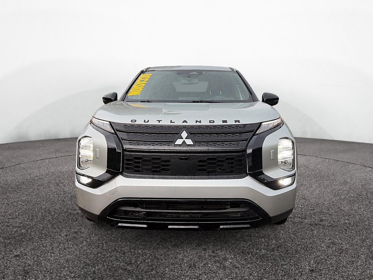 2023 Mitsubishi Outlander