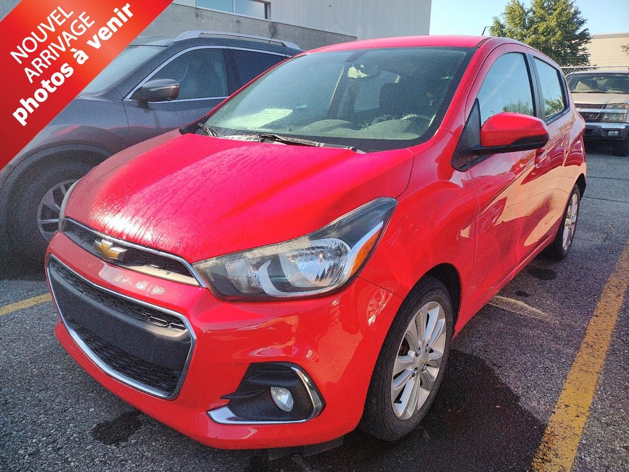 Salsa 2016 Chevrolet Spark Hatchback Front-Wheel Drive Manual