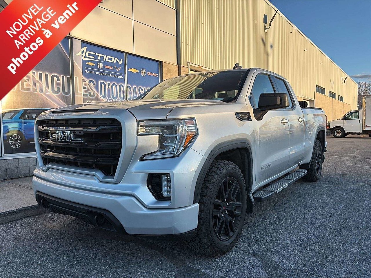 2022 GMC Sierra 1500 Limited Elevation Double Cab 4WD