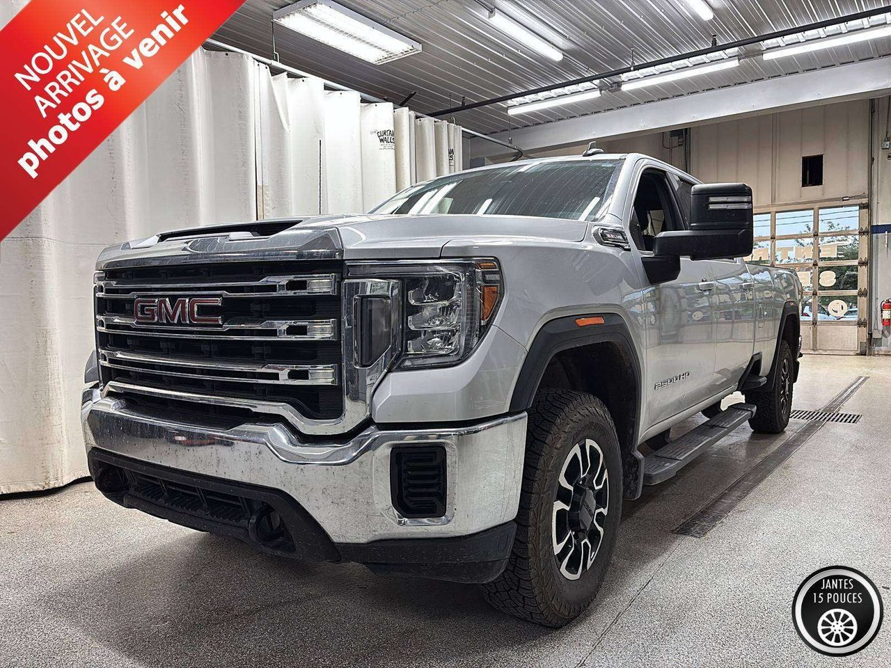 Quicksilver Metallic 2020 GMC Sierra 2500HD SLE Crew Cab 4WD Pickup Truck Four-Wheel Drive Automatic