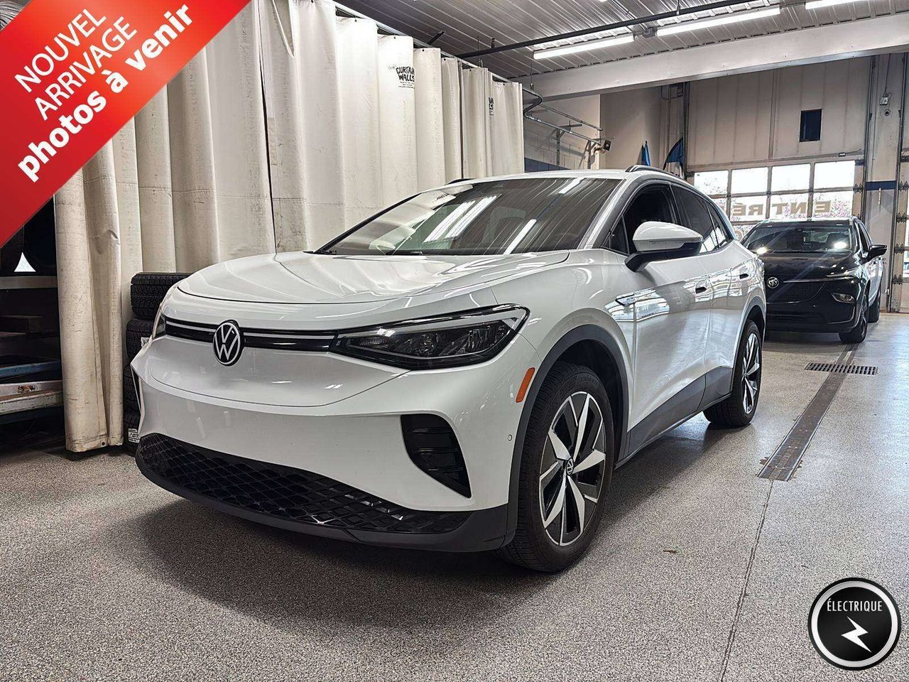 Pure White 2024 Volkswagen ID.4 SUV / Crossover All-Wheel Drive Automatic